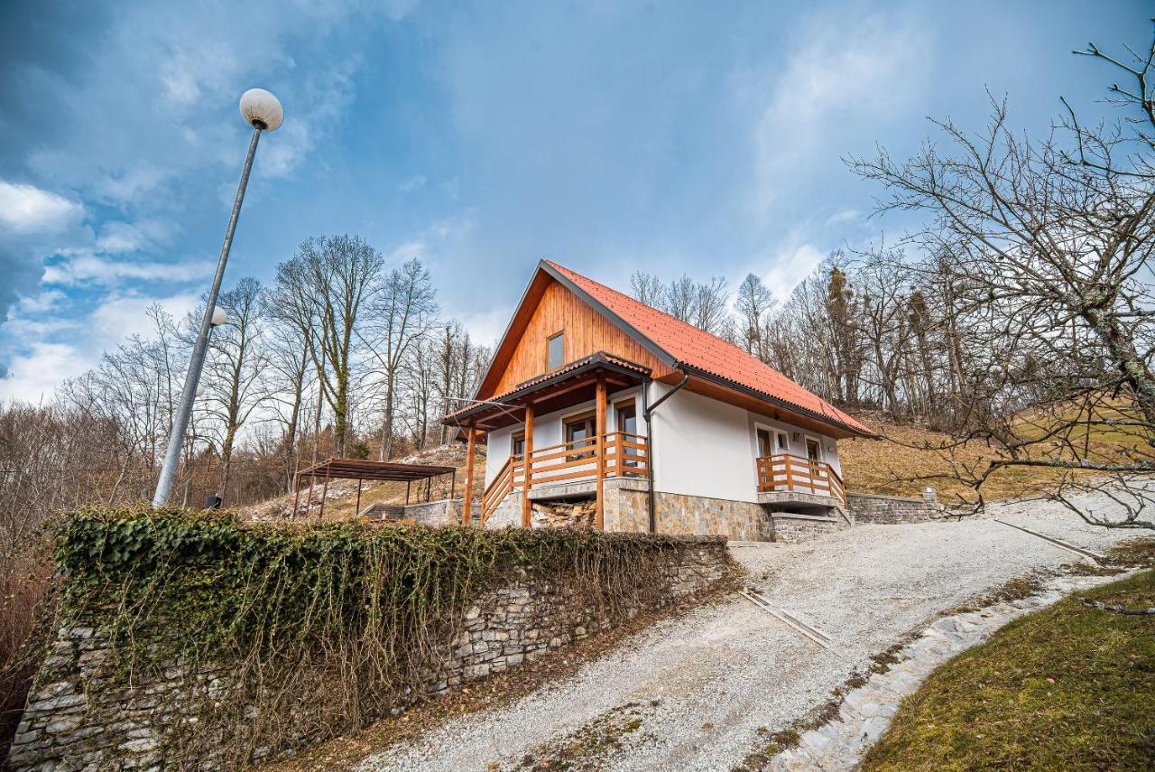 Hébergement de vacances Valley View With Sauna Mrak Slap ob Idrijci