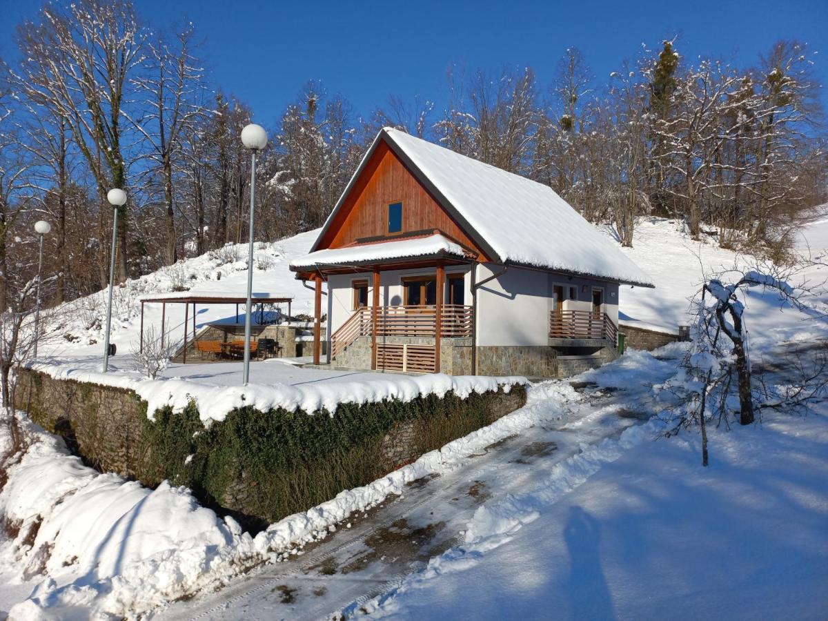 Valley View With Sauna Mrak